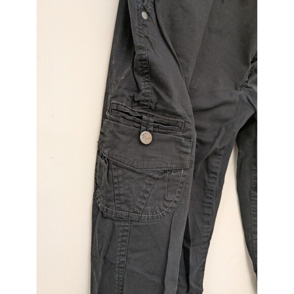 Gloria Vanderbilt Black Cargo Capri Pants Size 8 Stretch Mid Rise Crop Utility - Picture 11 of 12